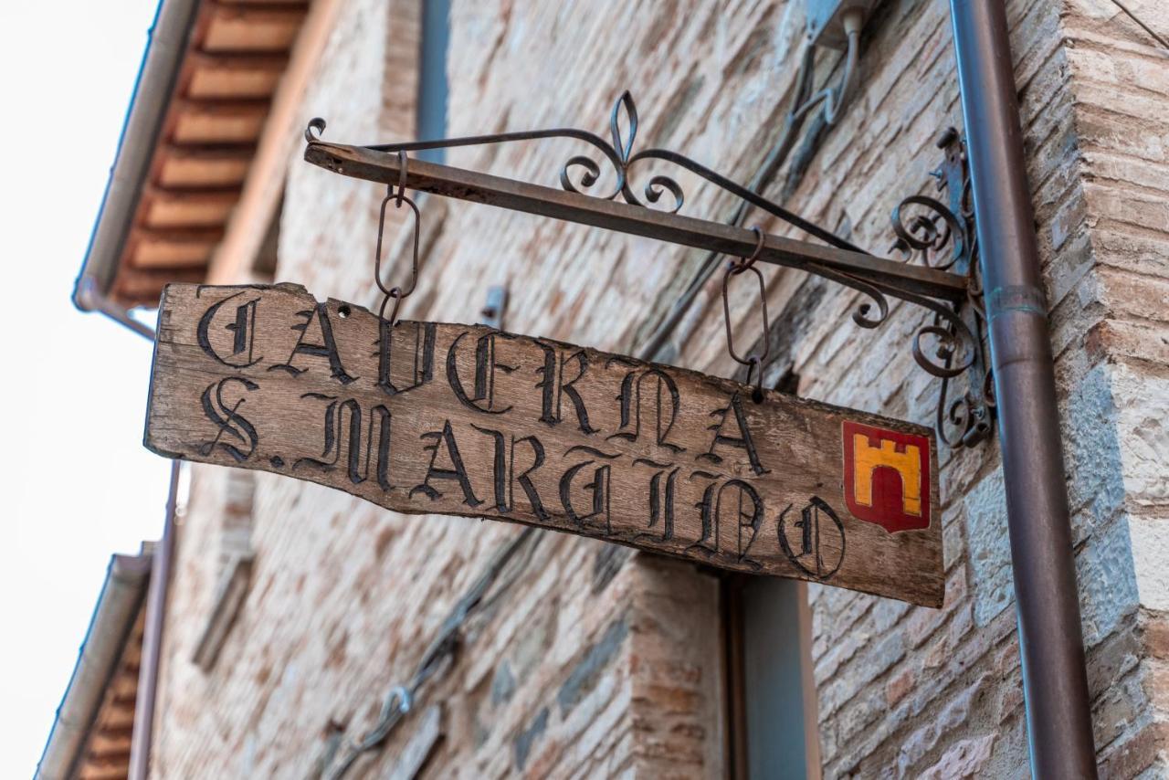 Albergo La Loggia Di San Martino グアルド・タディーノ エクステリア 写真