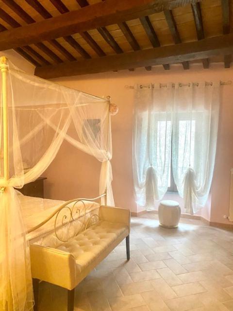 Albergo La Loggia Di San Martino グアルド・タディーノ エクステリア 写真